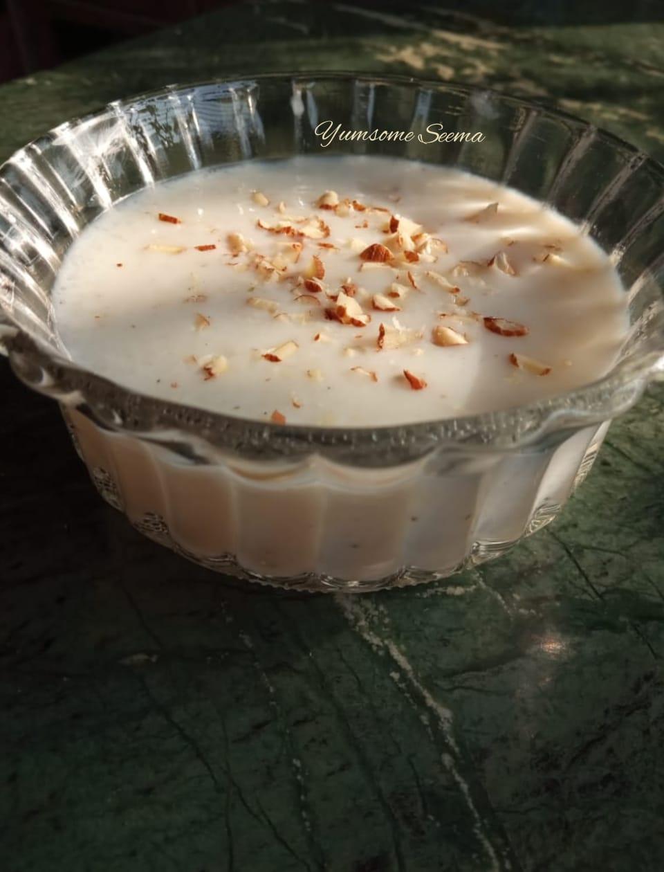 Cottagecore-aestheticvintage-rice-pudding-dessert-recipe.jpg