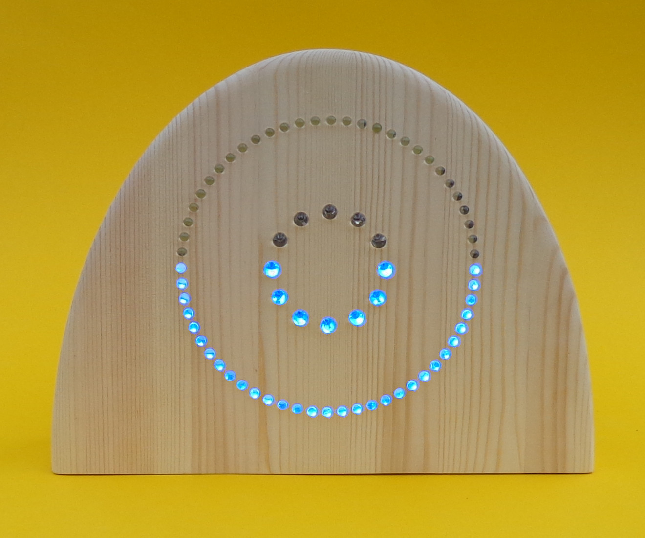 CountClock_CC_BY_Openproducts_-_Blue_07h31.jpg