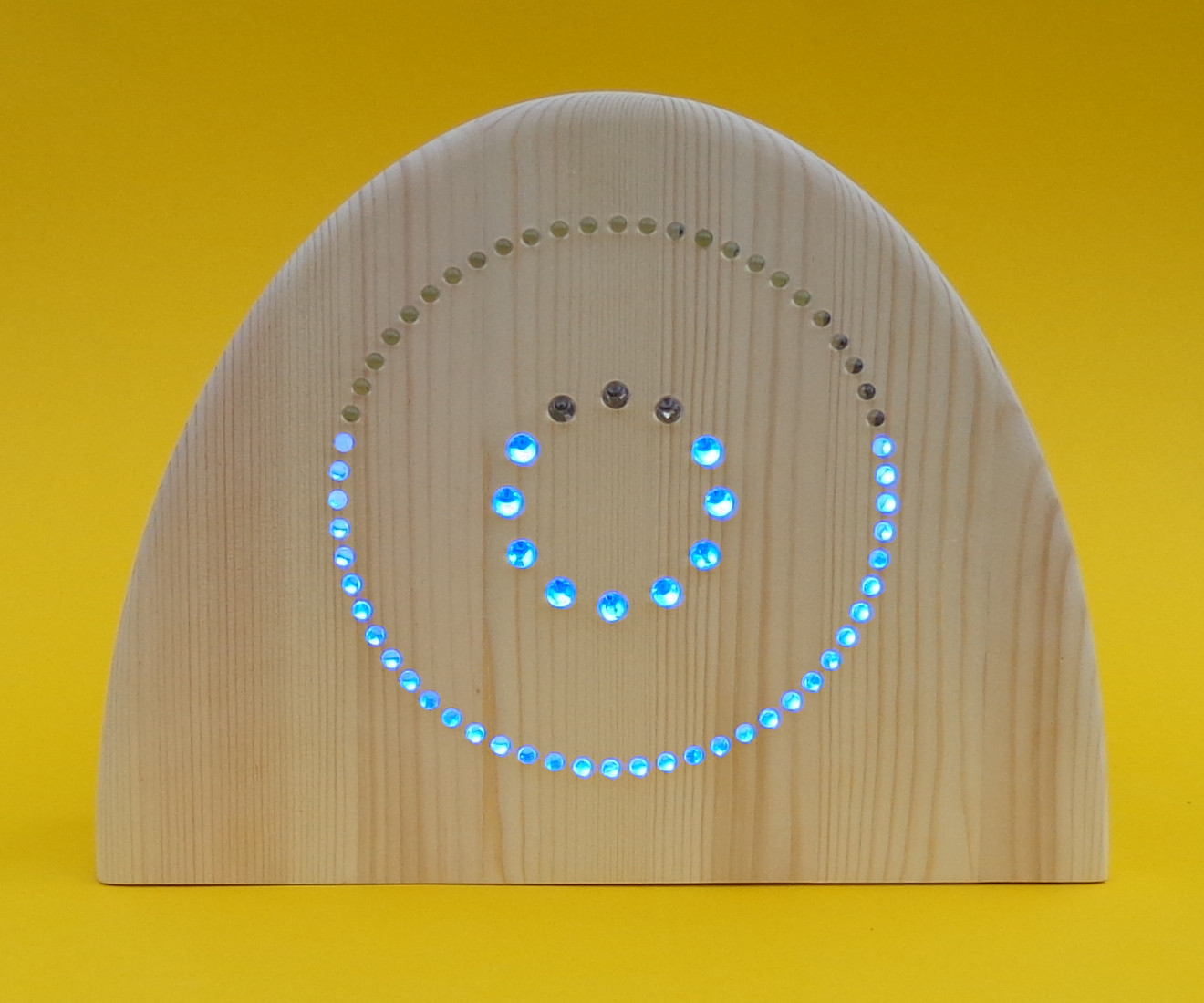 CountClock_CC_BY_Openproducts_-_Blue_09h35.jpg