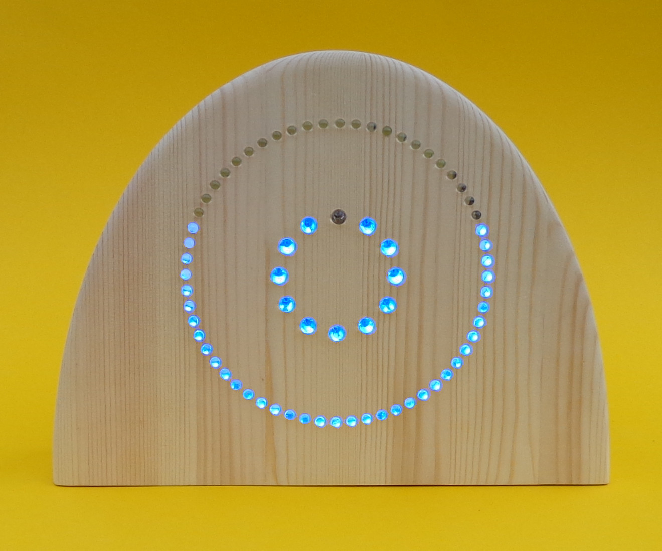 CountClock_CC_BY_Openproducts_-_Blue_11h37.jpg