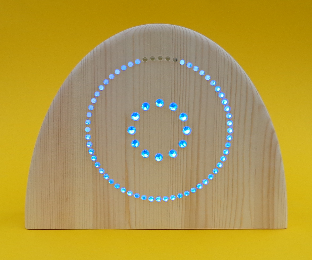 CountClock_CC_BY_Openproducts_-_Blue_12h55.jpg