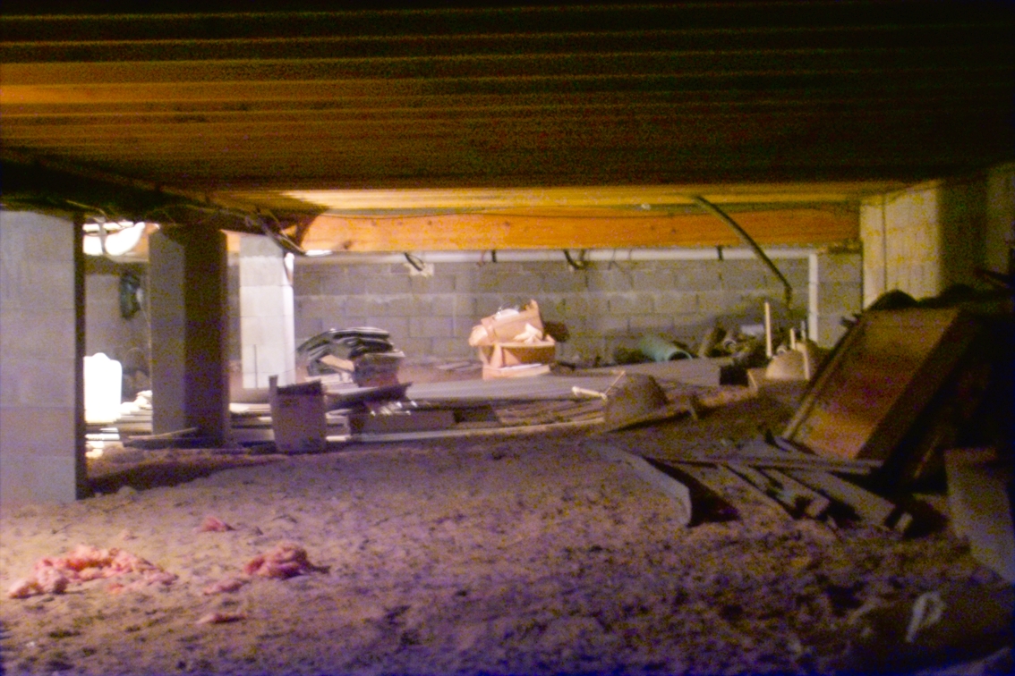 Crawlspace_51730151.jpg