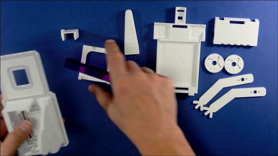 Creative Robotix - Removing 3D printed parts