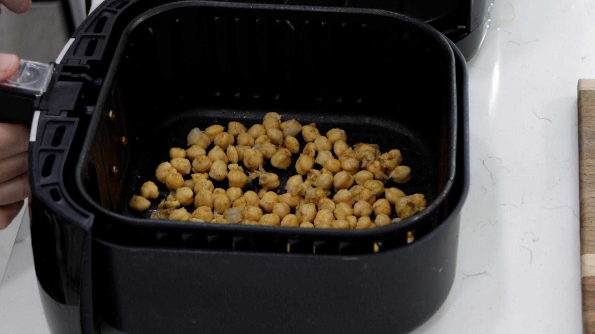 Crispy Crunchy Chickpeas Recipe Air Fryer or Oven.00_03_58_19.Still006.jpg