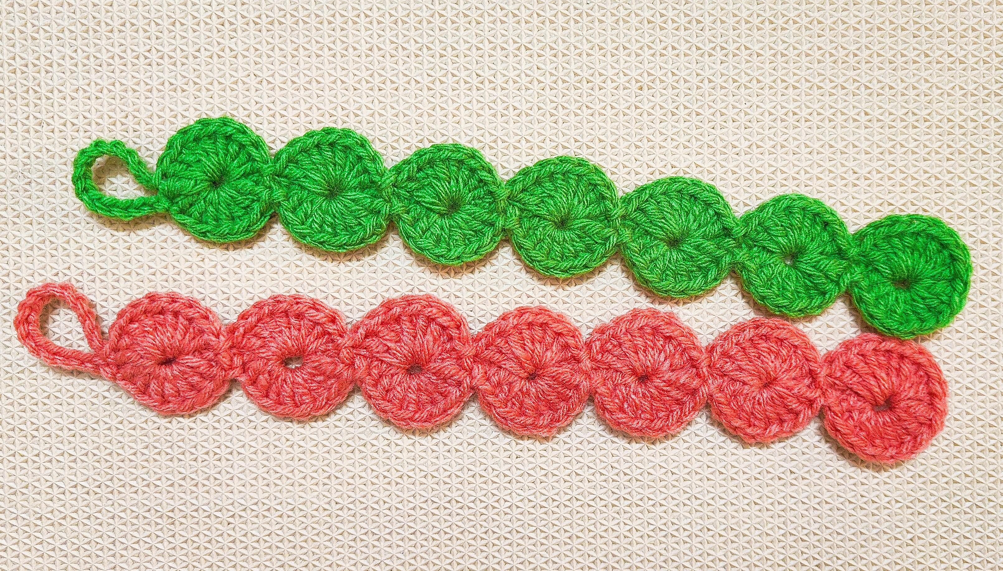 Crochet Bookmark With Circles.jpg
