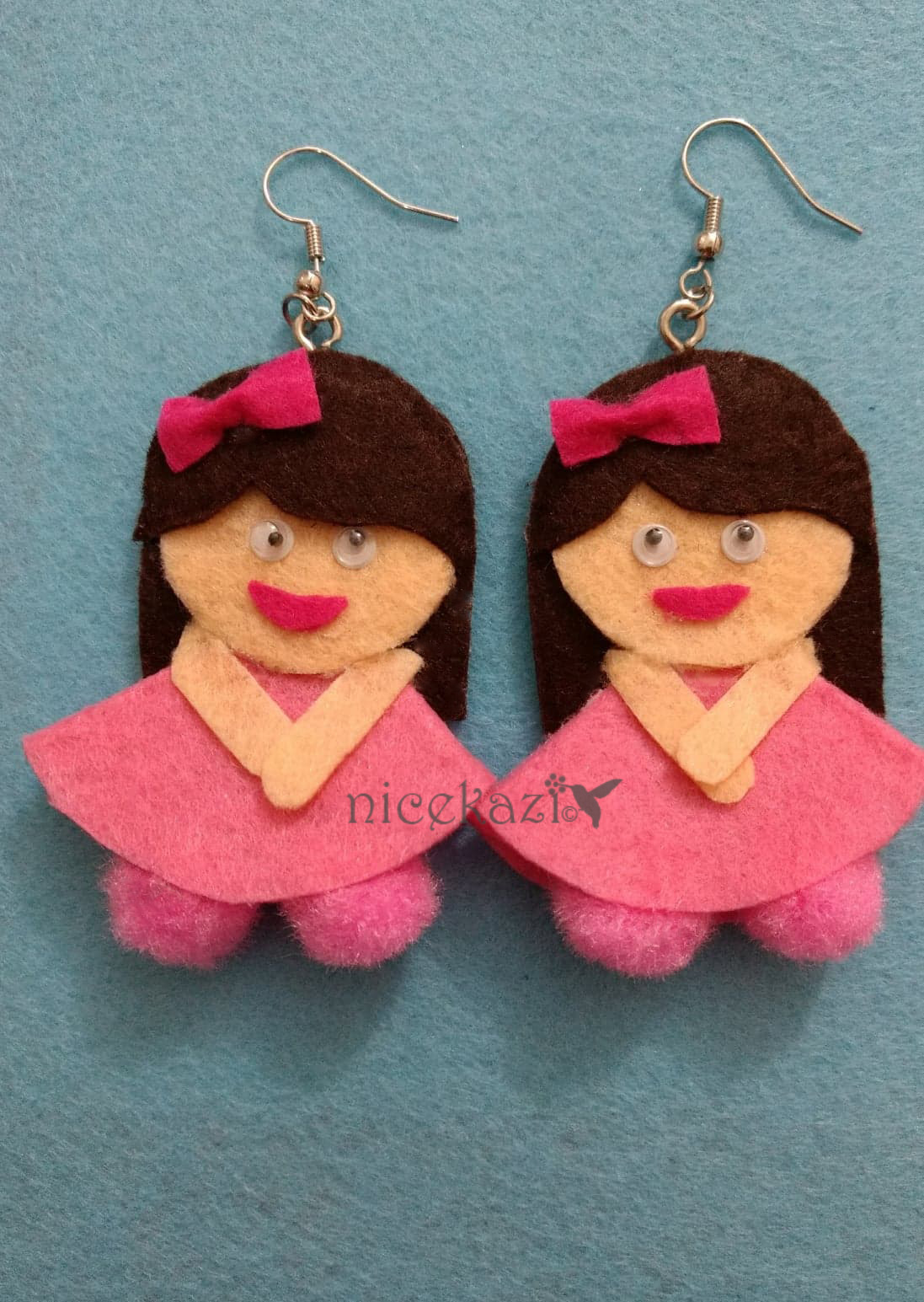 Cute felt earring 01.jpg