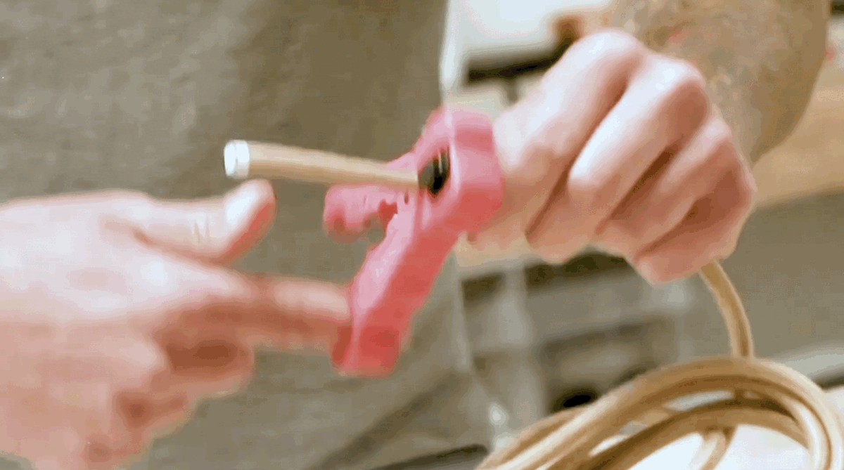 Cutting color cord casing.gif