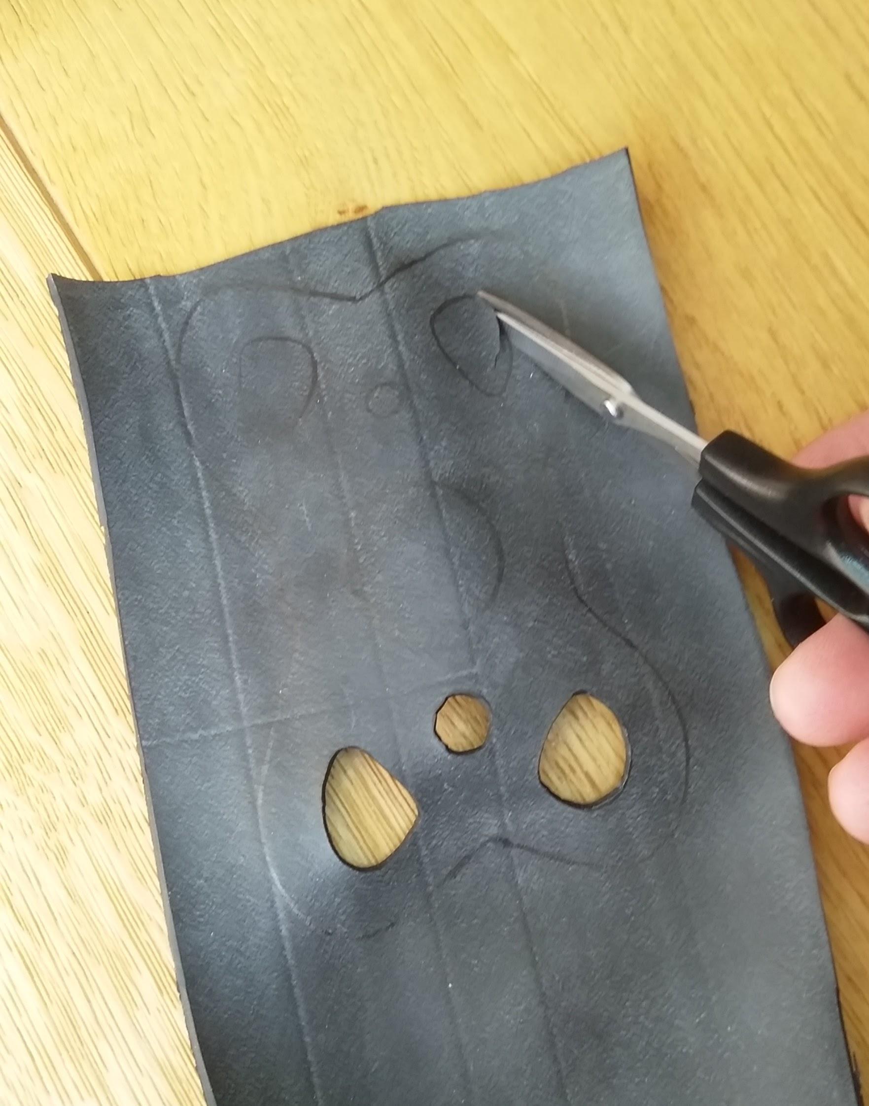 Cutting out harness.jpg