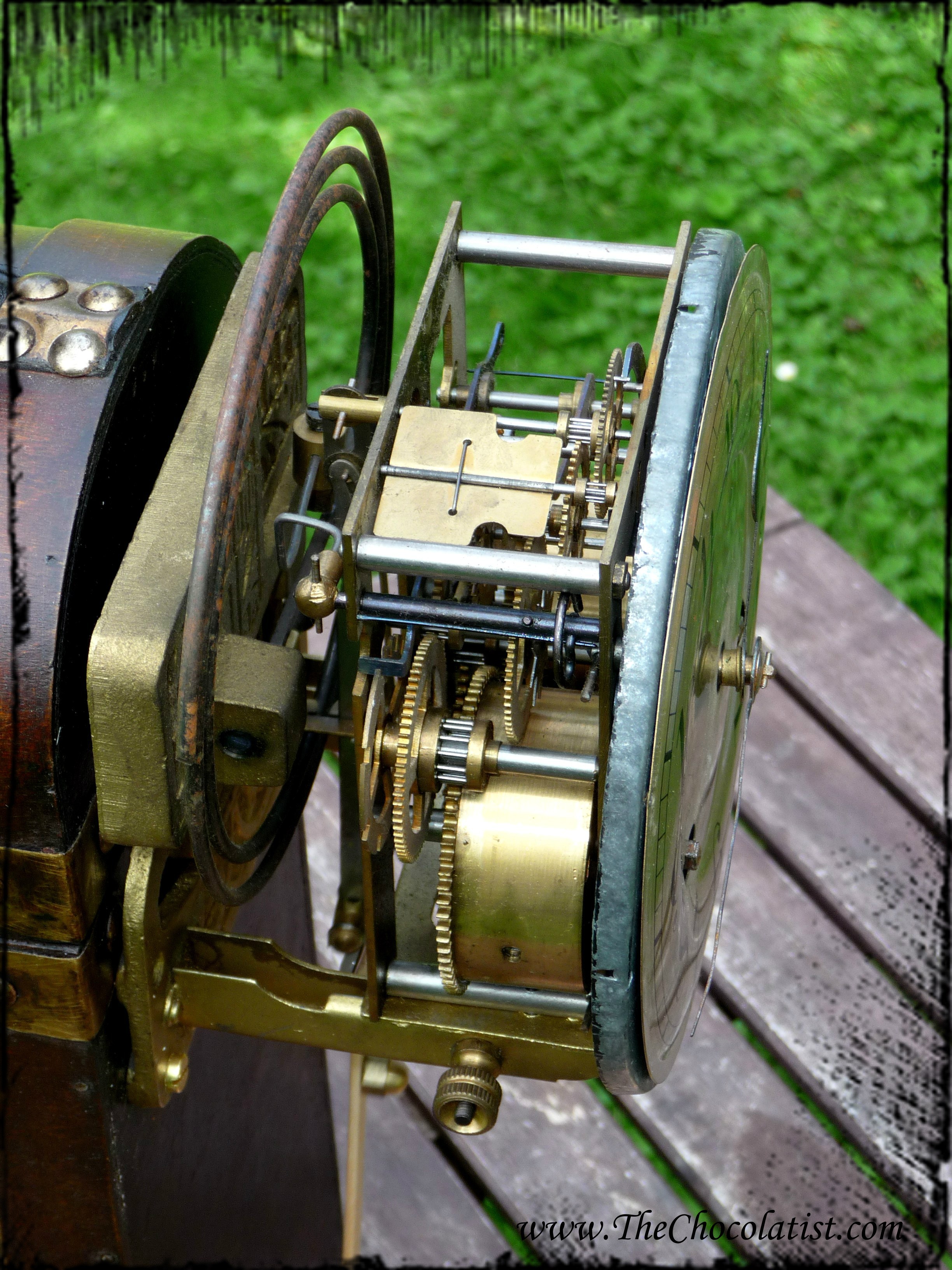 DER STEAMPUNK ZEITMESSER - 7.jpg