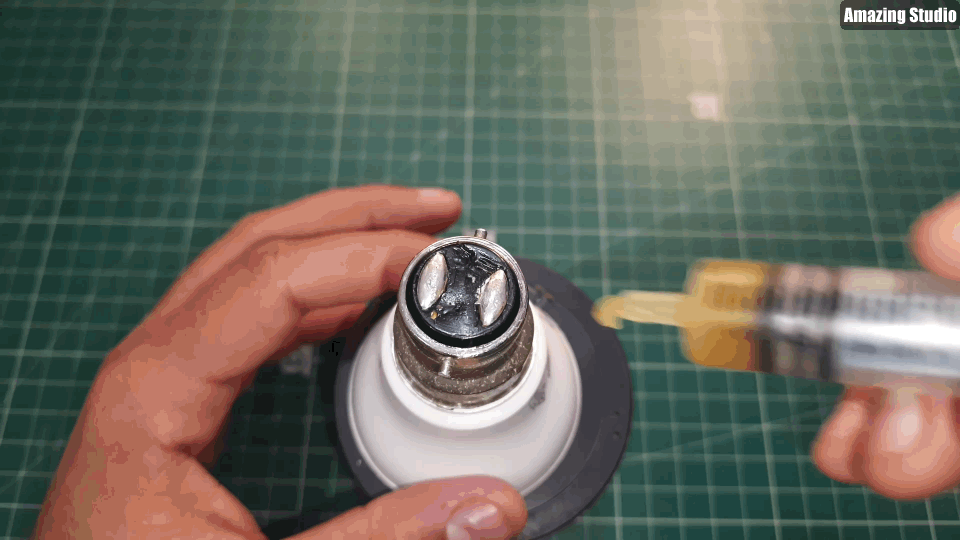 DESOLDERING BASE.gif