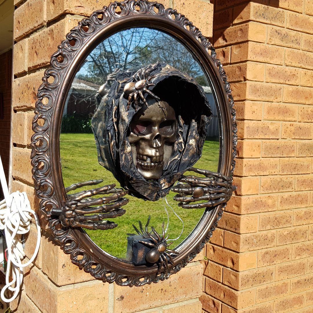 DIY 3D halloween mirror (34).jpg