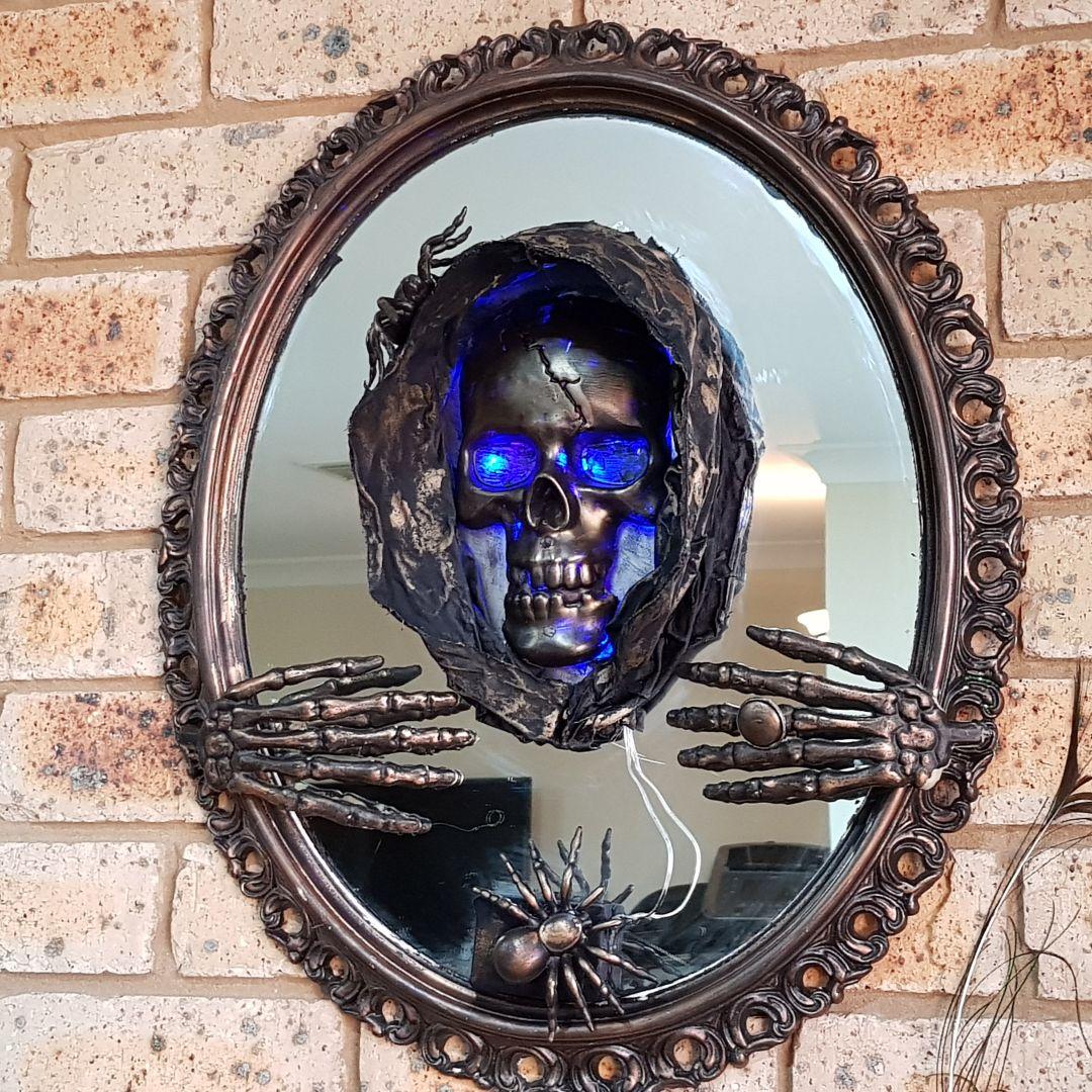 DIY 3D halloween mirror (4).jpg