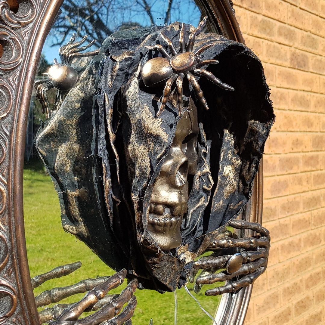 DIY 3D halloween mirror (41).jpg