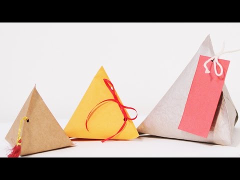 DIY Christmas Crafts : How To Make Your Own Gift Boxes