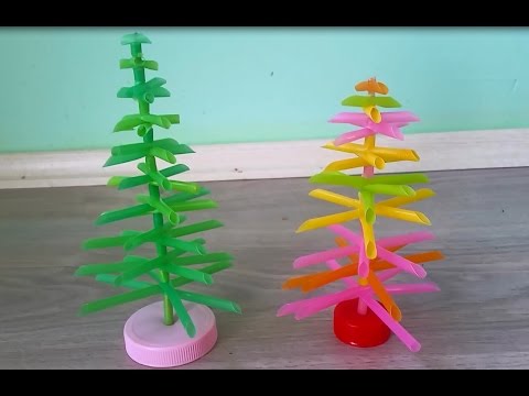 DIY Christmas tree from straws