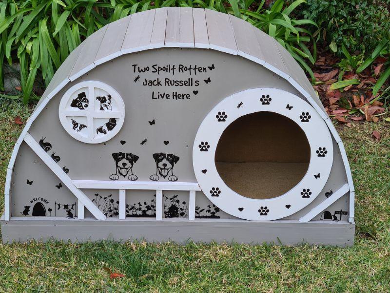 DIY Delux dog house (20).jpg