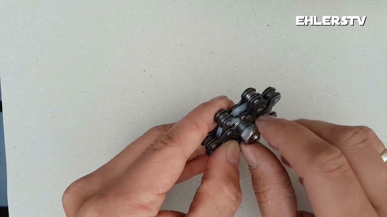 DIY Fidget Spinner ( using bicycle chain)by EhlersTv-014.jpg