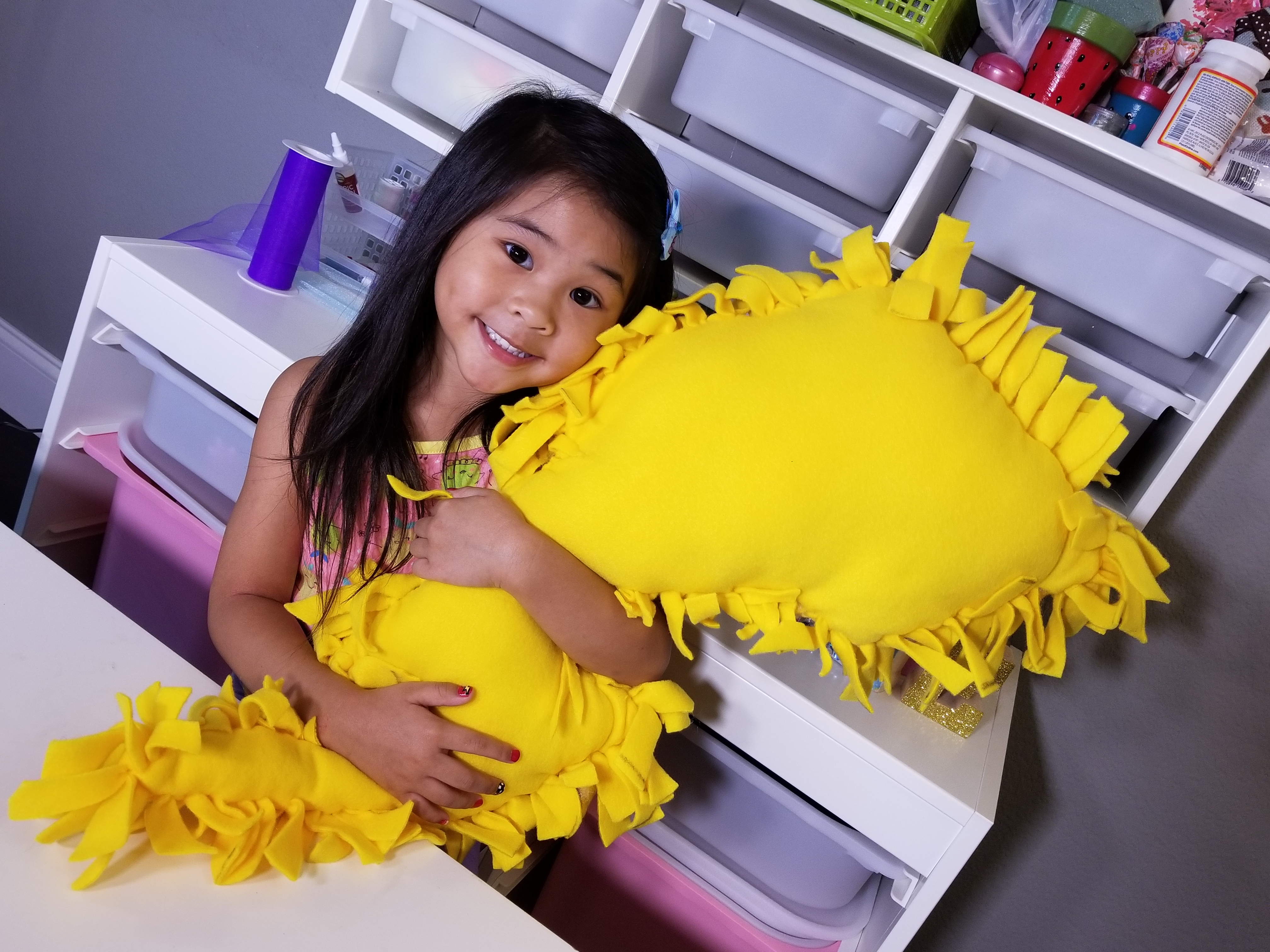 DIY Giant No-Sew Lightning McQueen Lightning Bolt Pillow.jpg