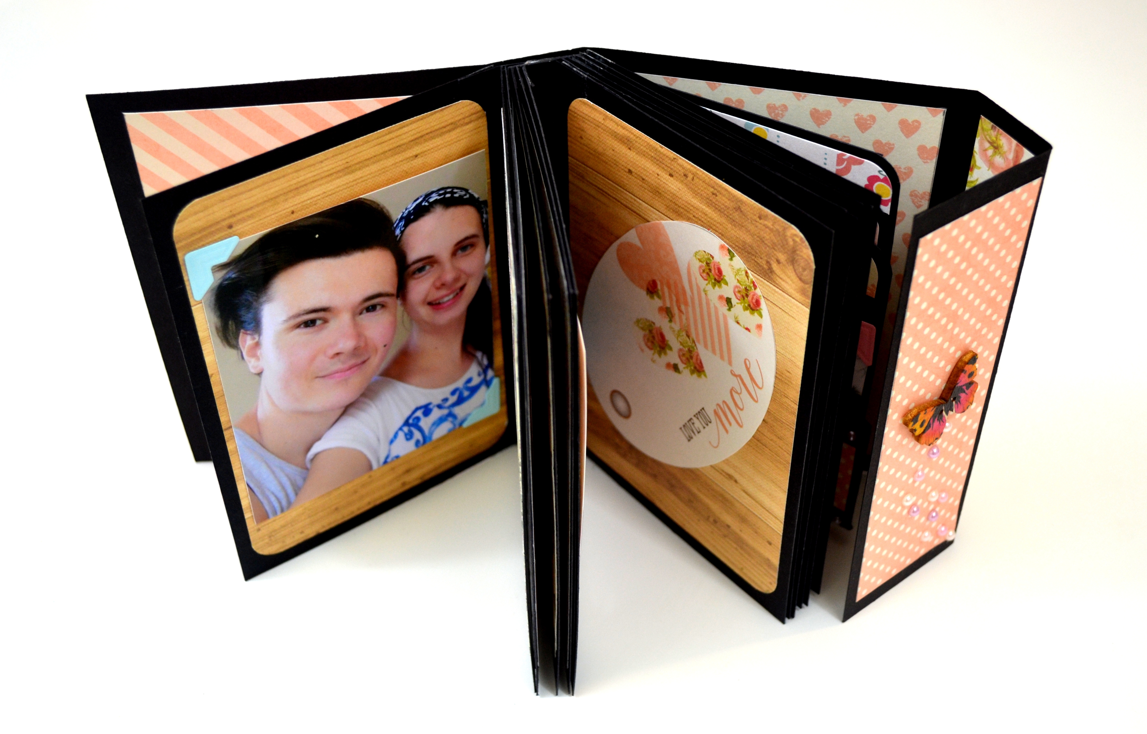 DIY Gift Ideas - Valentine's Day Mini Photo Album for Camera Box.JPG