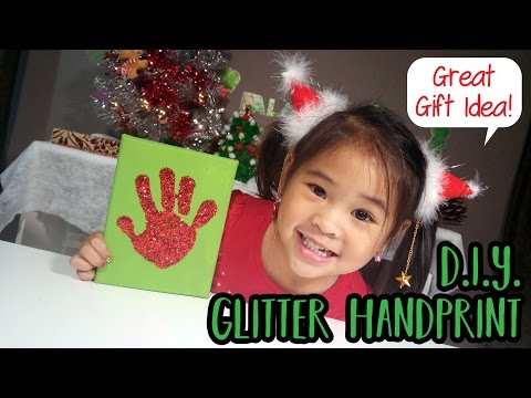 DIY Glitter Handprint | Day 2: 12 DIYs of Christmas | Gift Ideas