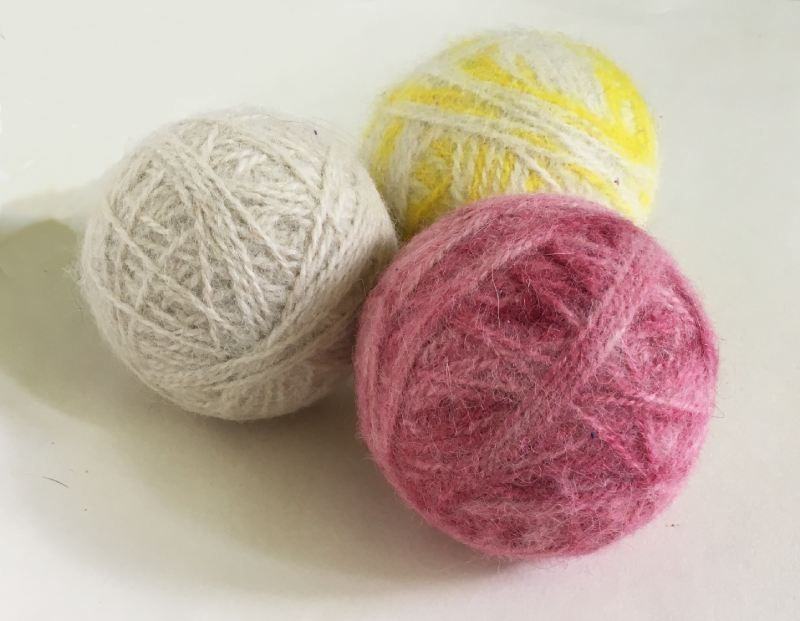 DIY Handmade Wool Dryer Balls 800.jpg