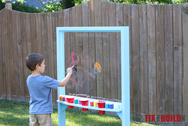 DIY Kids Outdoor Acrylic Easel-109.jpg