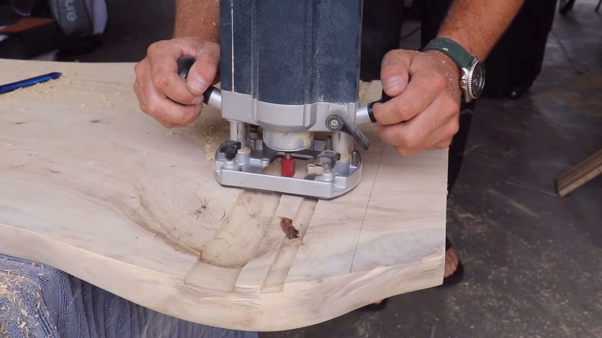 DIY Live Edge Desk with Steel Inlay 3-29 screenshot.png