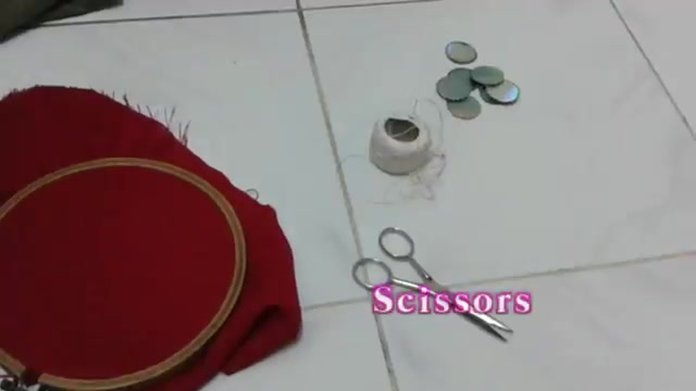 DIY MIRRORWORK USING CDS (ShishaWork) 139.jpg