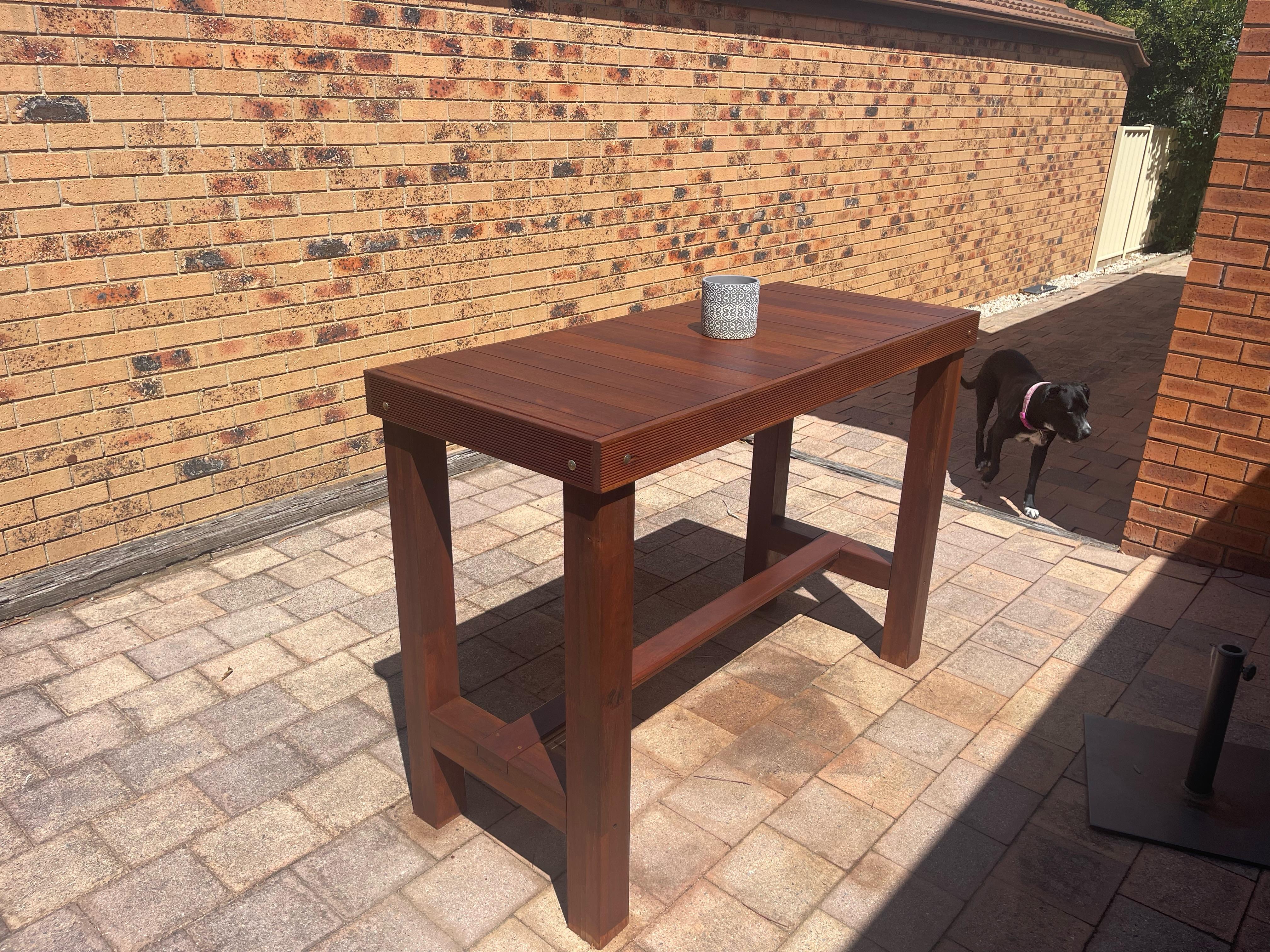 DIY Outdoor bar table (5).jpeg
