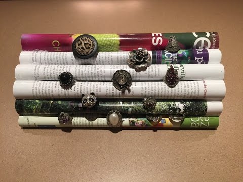 DIY Rings Display on a Rolled up Magazine