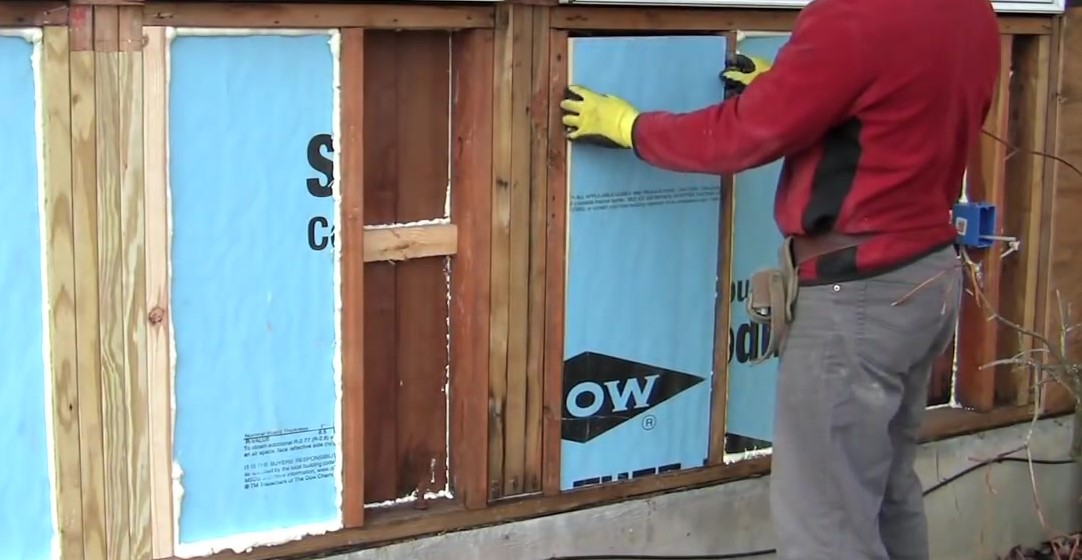 DIY Spray Foam Insulation-foamfitting.jpg