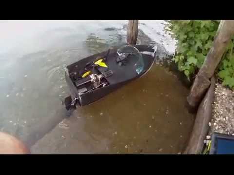 DIY bateau rc fait maison tres stable et fiable fait a partir de  truc de recup ( +option FPV )