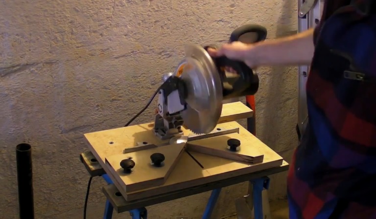 DIY chop Saw Base.jpg