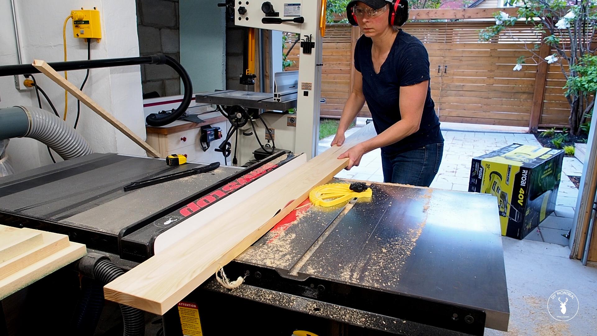 DIY desk top - lumber milling process - step 4 - rip to final width at table saw.jpg