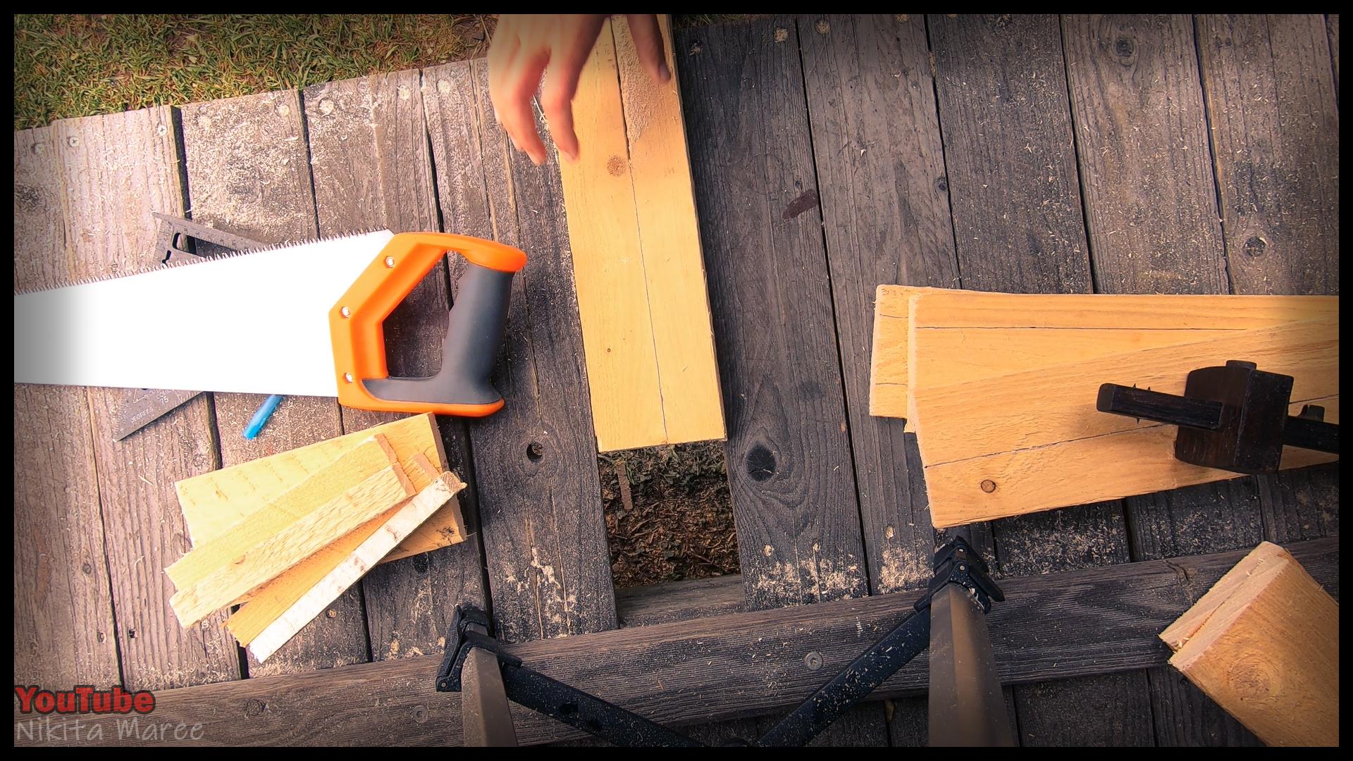 DIY planter box made from pallet wood. How to build a garden planter box. Making a plant box from palings. Woodworking (32).jpg