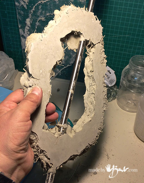 DIY-Concrete-Faux-Geode-Lamp--madebybarb-9.jpg