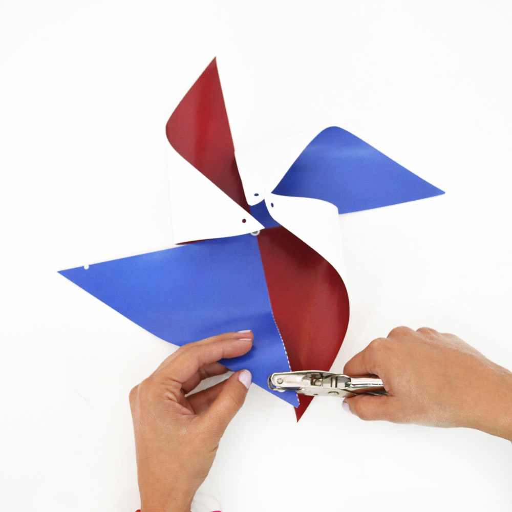 DIY-Patria-Republica-Dominicana-Manualidad-Tutorial-Pinwheel-3.jpg