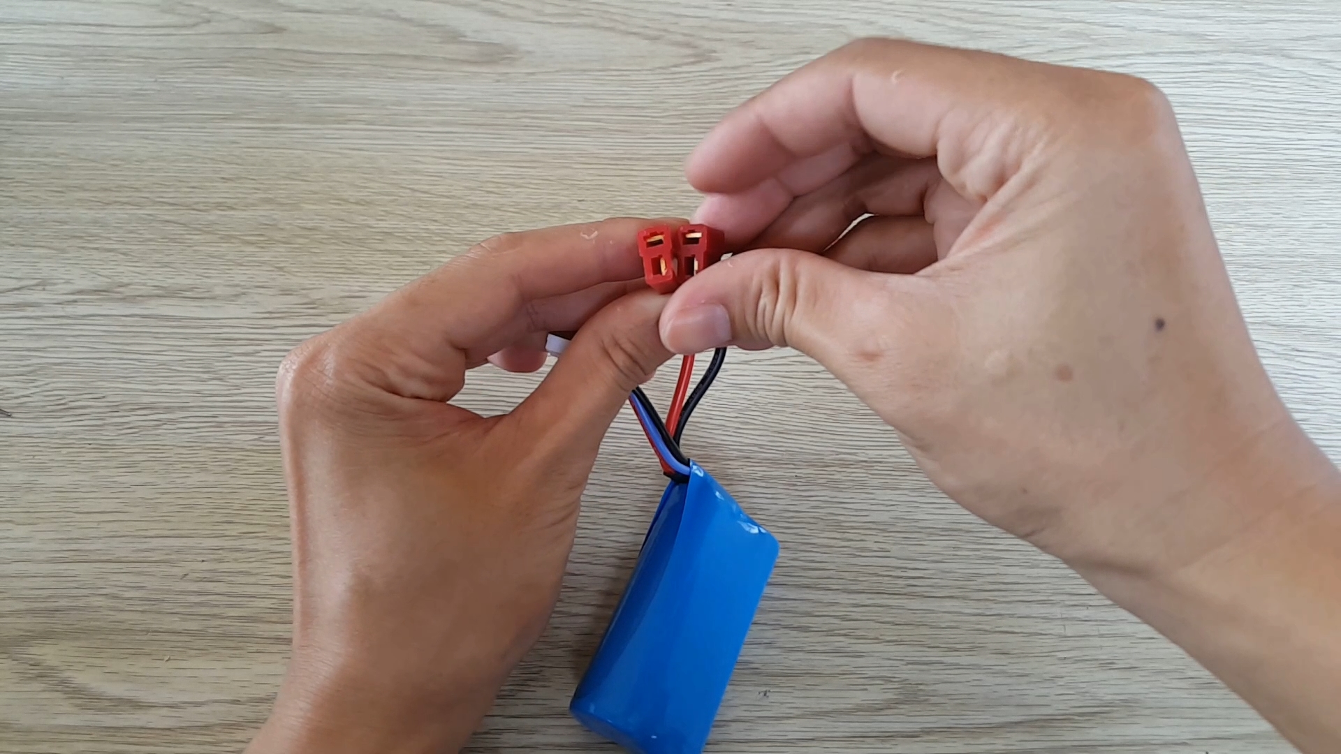 DIY_Battery_For_RC_Best_Value_2019.mp4_snapshot_05.20.000.jpg