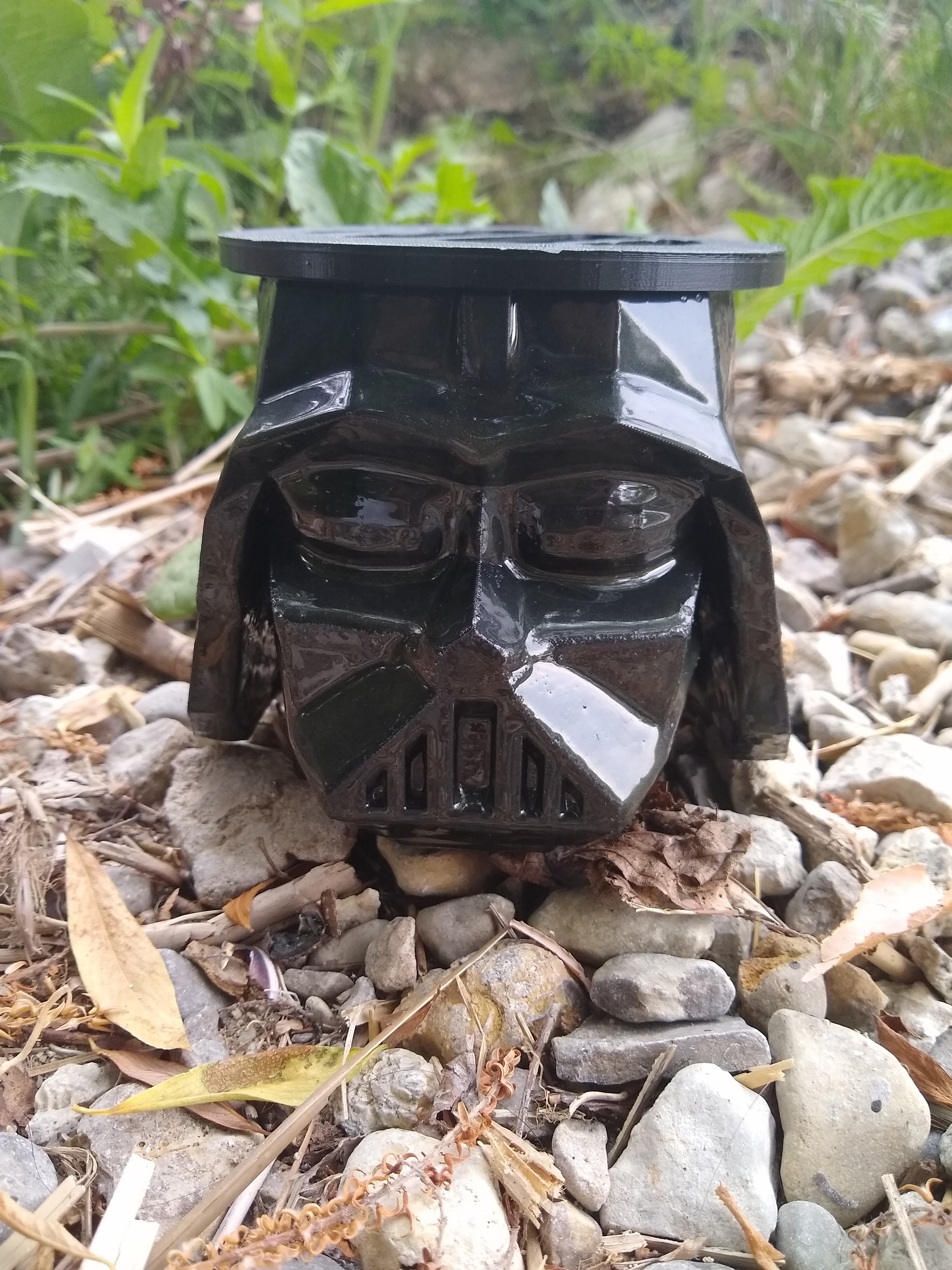 DarthVaderSpeaker.jpg