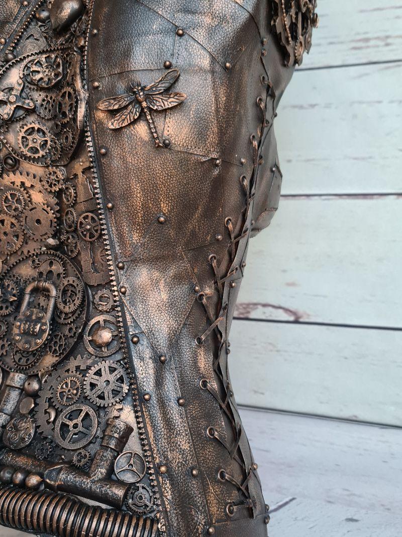 Decorated mannequin - Steampunk (11).jpg