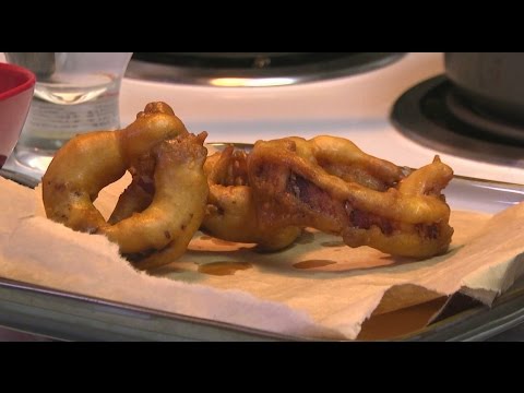 Deep Fried Bacon Onion Rings (Delicious Cooking Recipes)