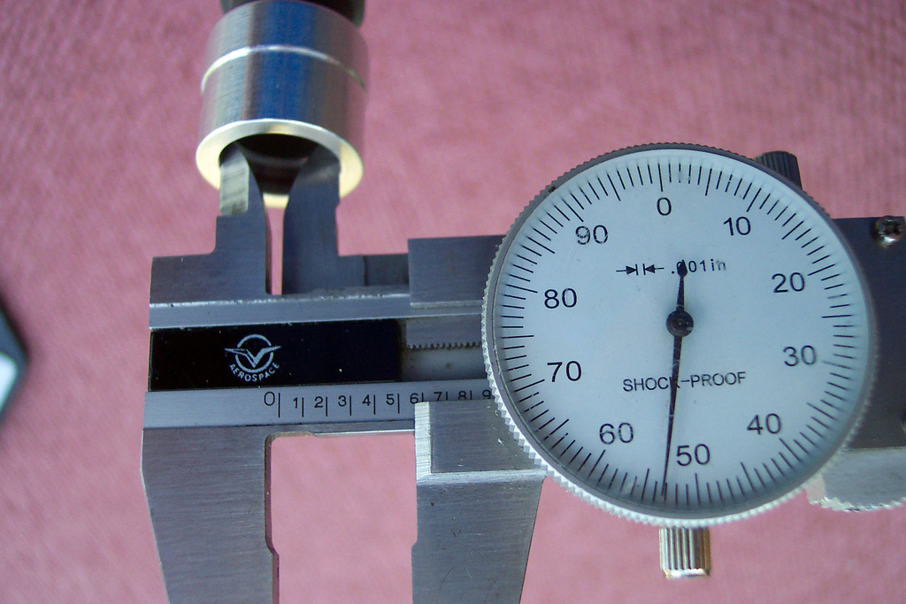 Dial Caliper Internal Measurement.jpg