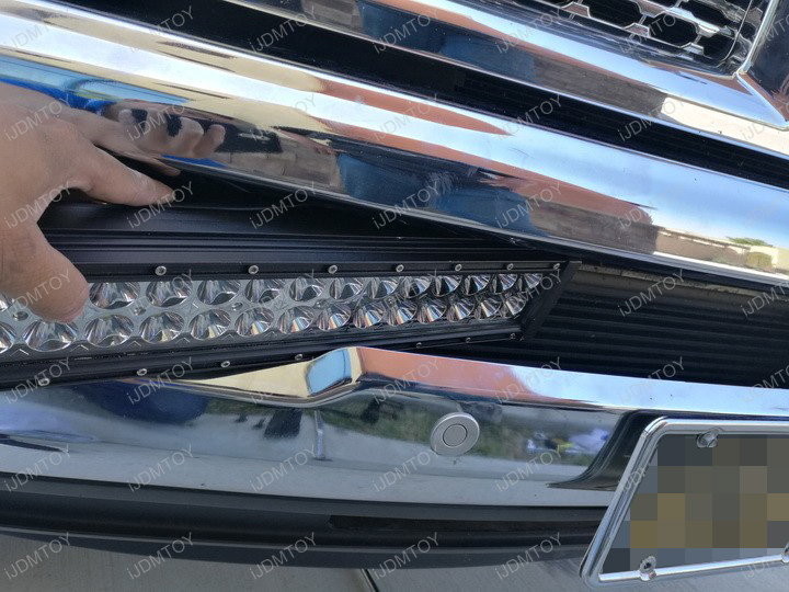 Dodge-RAM-LED-Light-Bar-Install-04.jpg