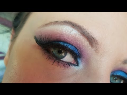 Dramatic Blue &amp;amp; Pink Cut Crease