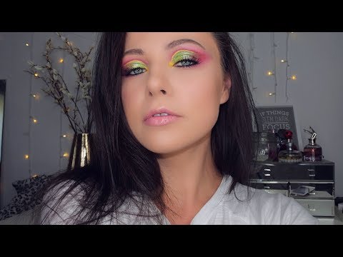 Dramatic Colourful Cut Crease | Danielle Scott