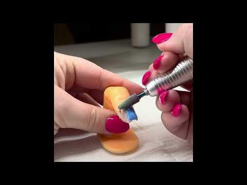 Drilling Off Gel Polish For A Fill (1/3)