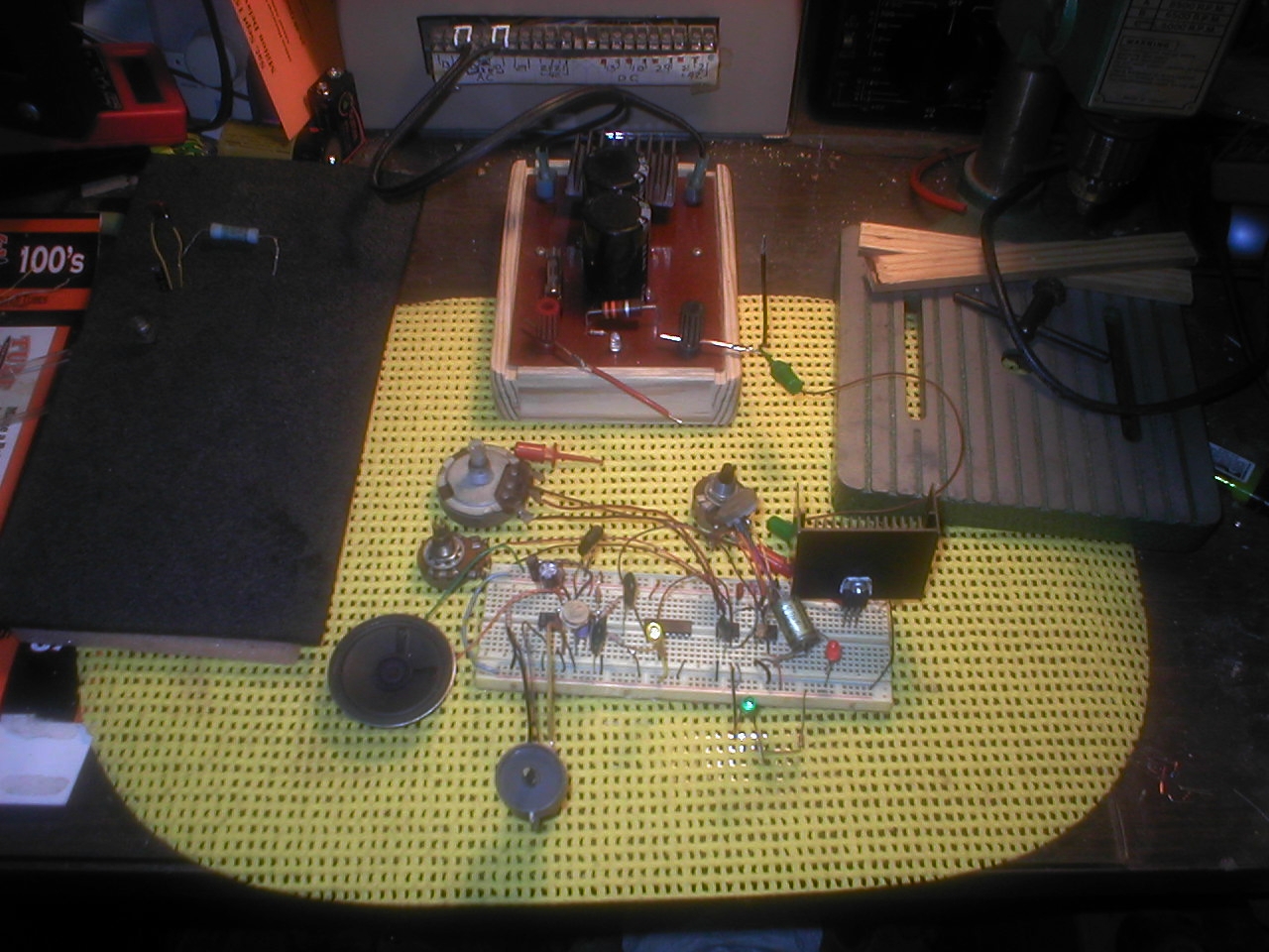 Dual_555_Breadboard.jpg