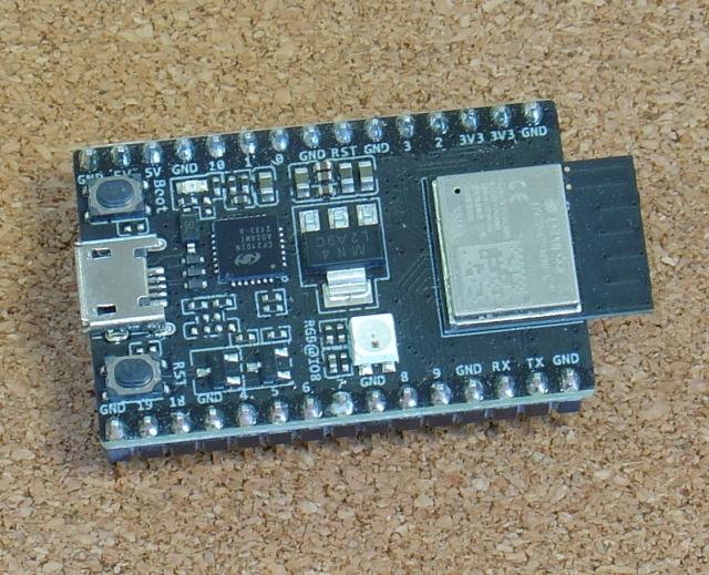 ESP32C3_scaled.jpg