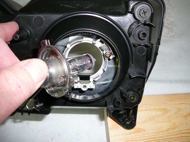 Easy DIY CREE LED Headlight Upgrade for Your Motorcycle-6.jpg