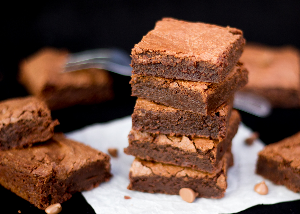 Easy One Bowl Brownies-8.jpg